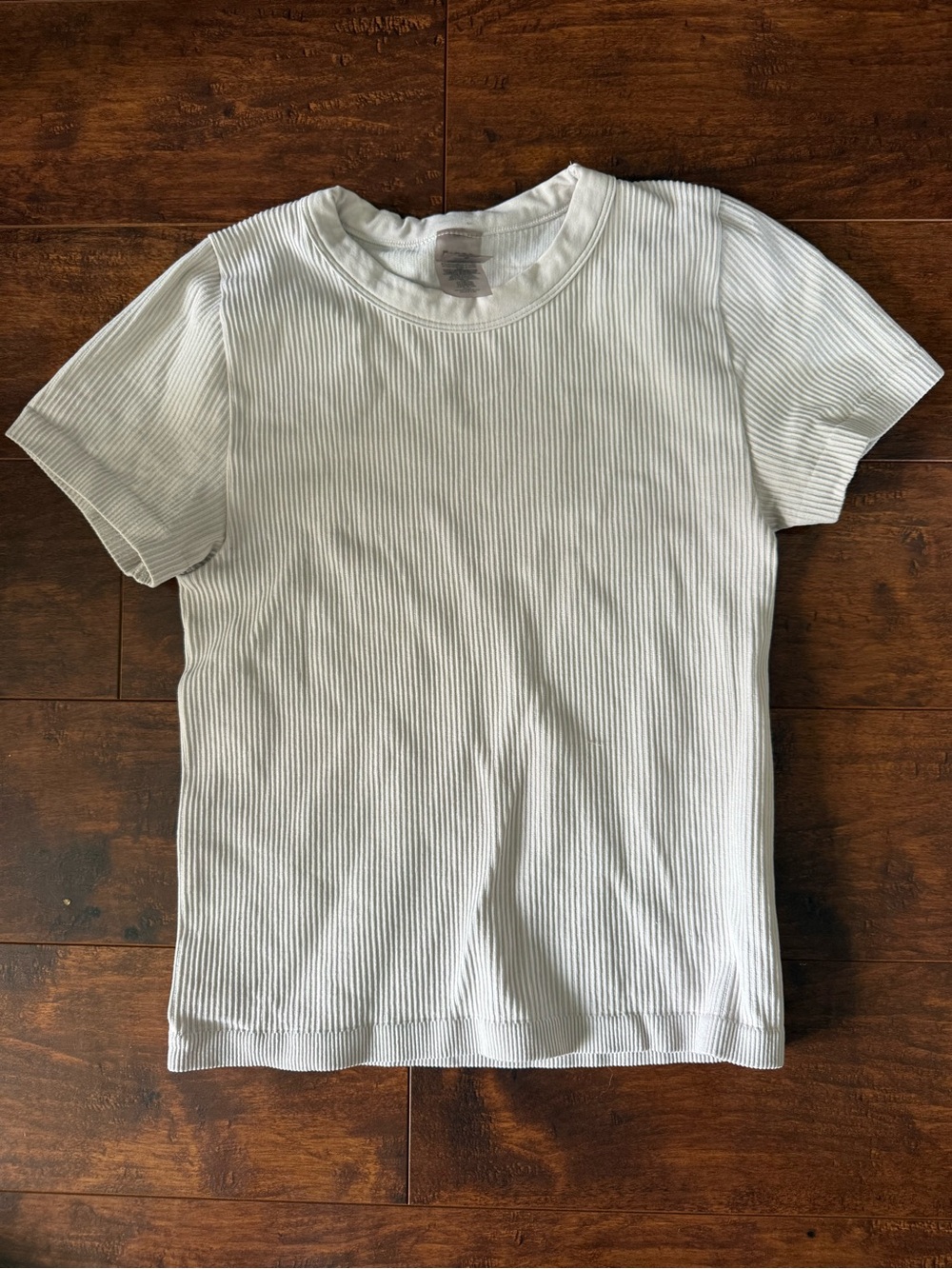 Ribbed tee